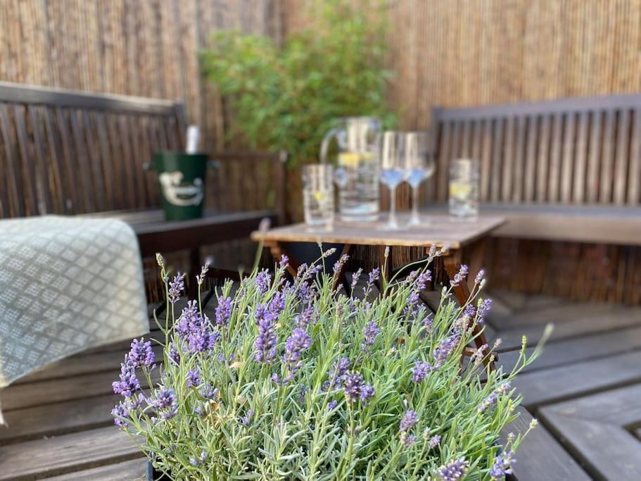 Windsor Cottage: Cosy, Charming, Full Of Character Exterior foto
